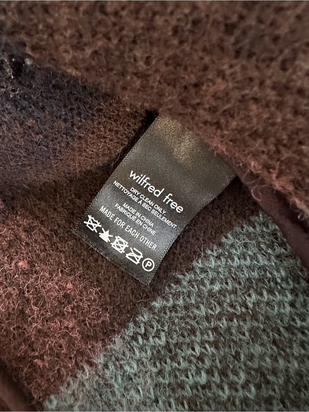 Aritzia autumn short jacket 70% Italian wool size M - Picture 8 of 12